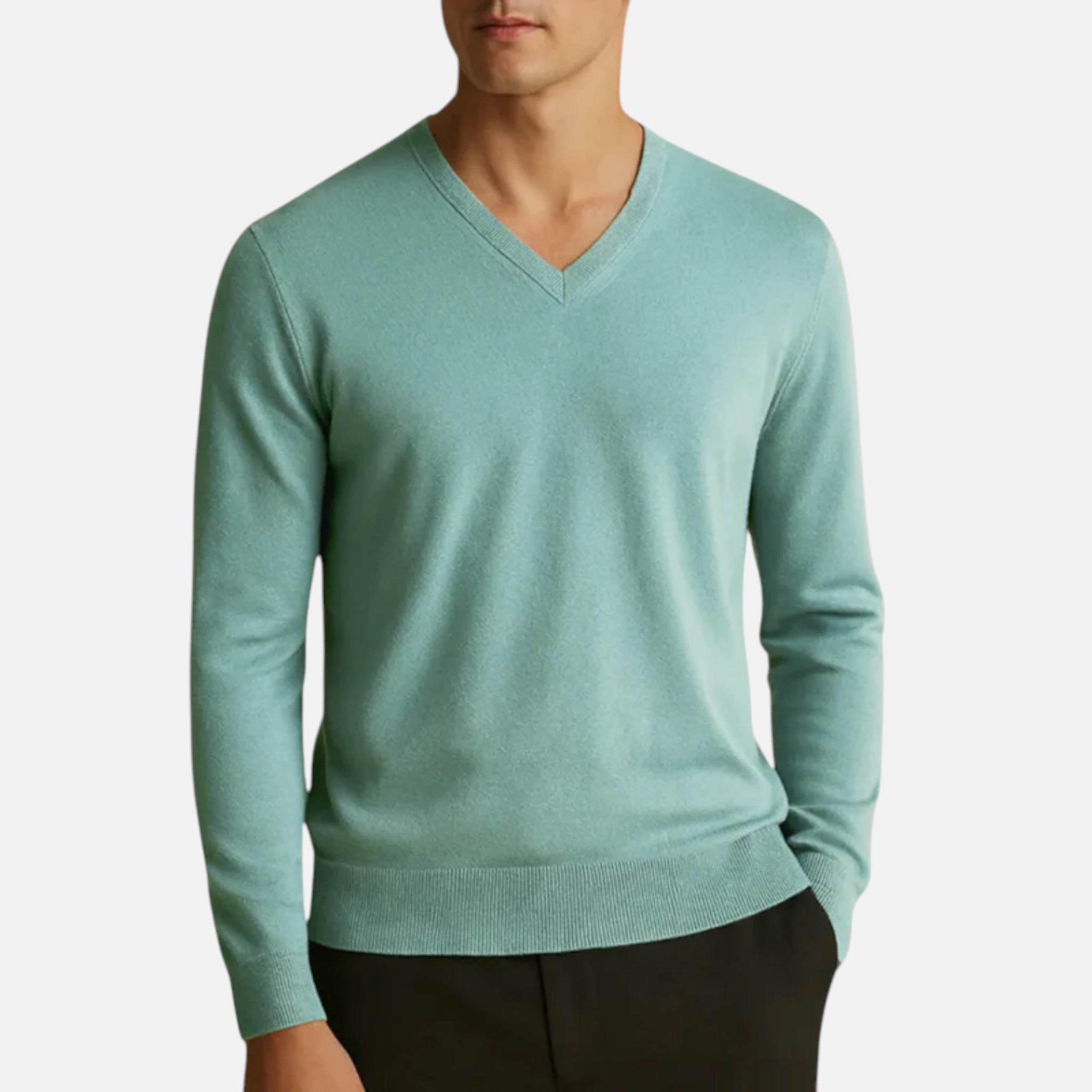 Aurevien | Men’s Classic V-Neck Jumper – Riviera Elegance
