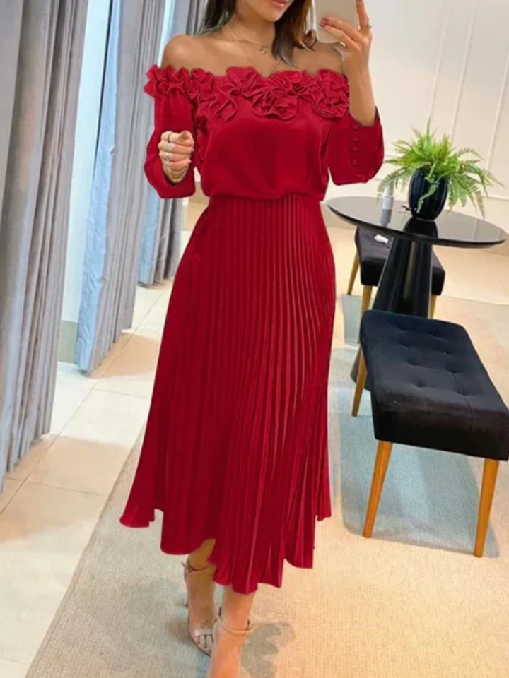 Maxi Dress Flattering Evening Dress for Resort and Travel