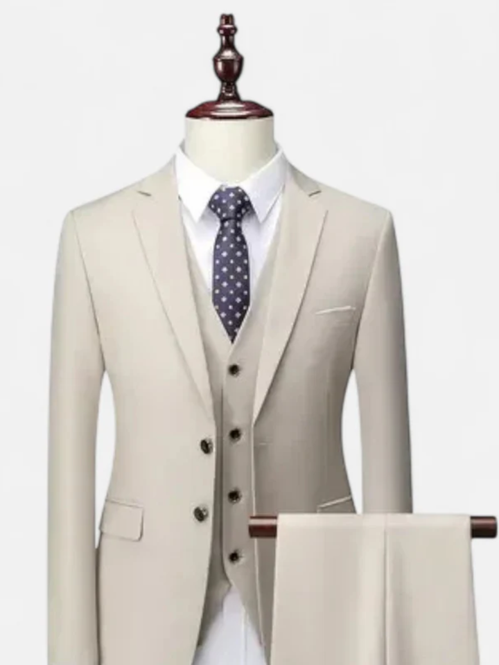 Men’s Slim Fit Suit for Wedding and Formal Events
