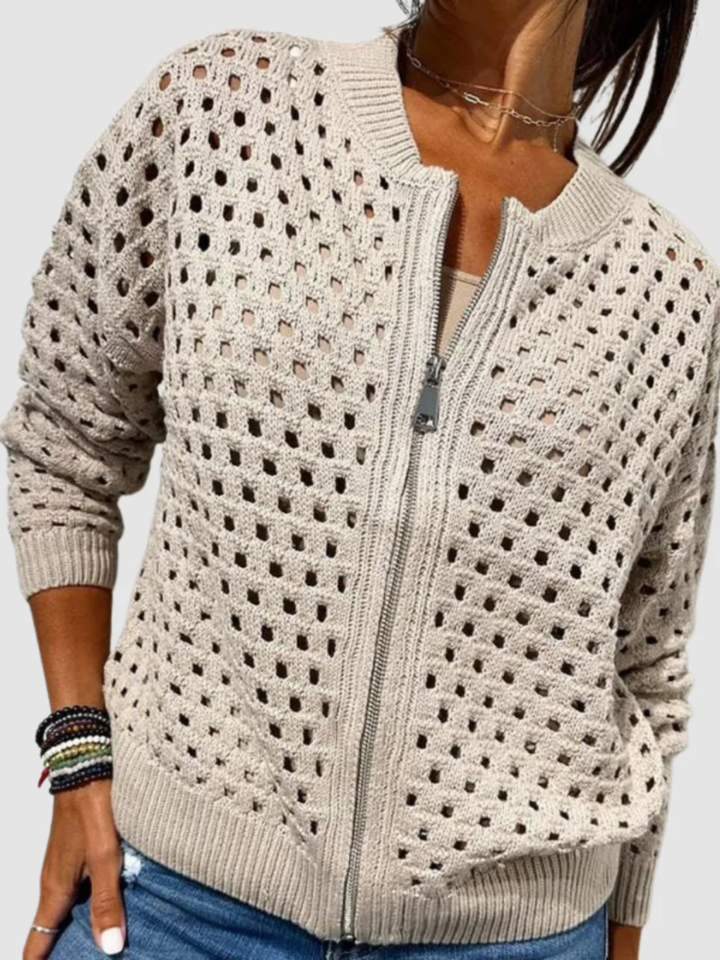 Women's lightweight knit cardigan for layering everyday wear