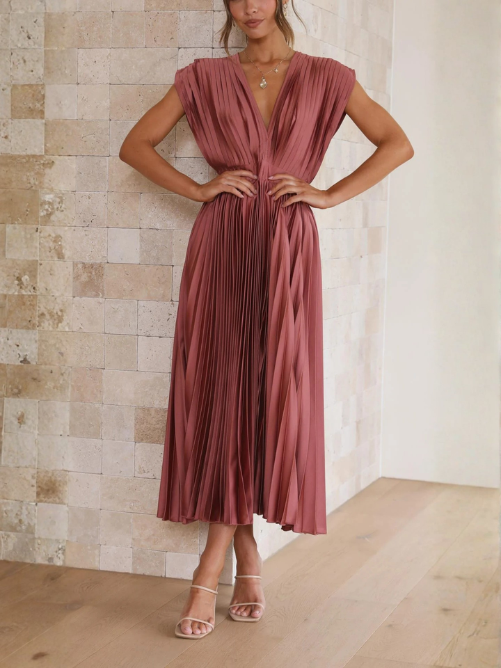 Pleated Maxi Dress Women’s Formal Wedding Guest Outfit