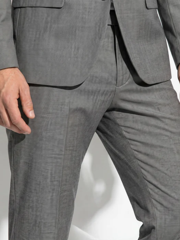 Men's slim fit wedding suit for groom modern tailored fit