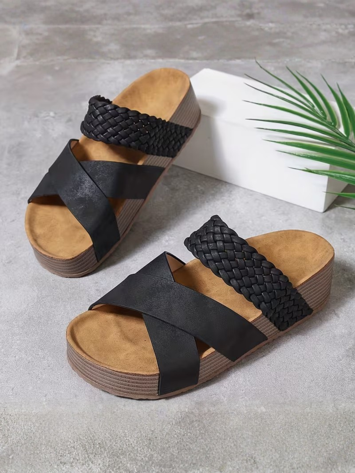 Women’s Comfortable Thick Sole Sandals for Walking Summer
