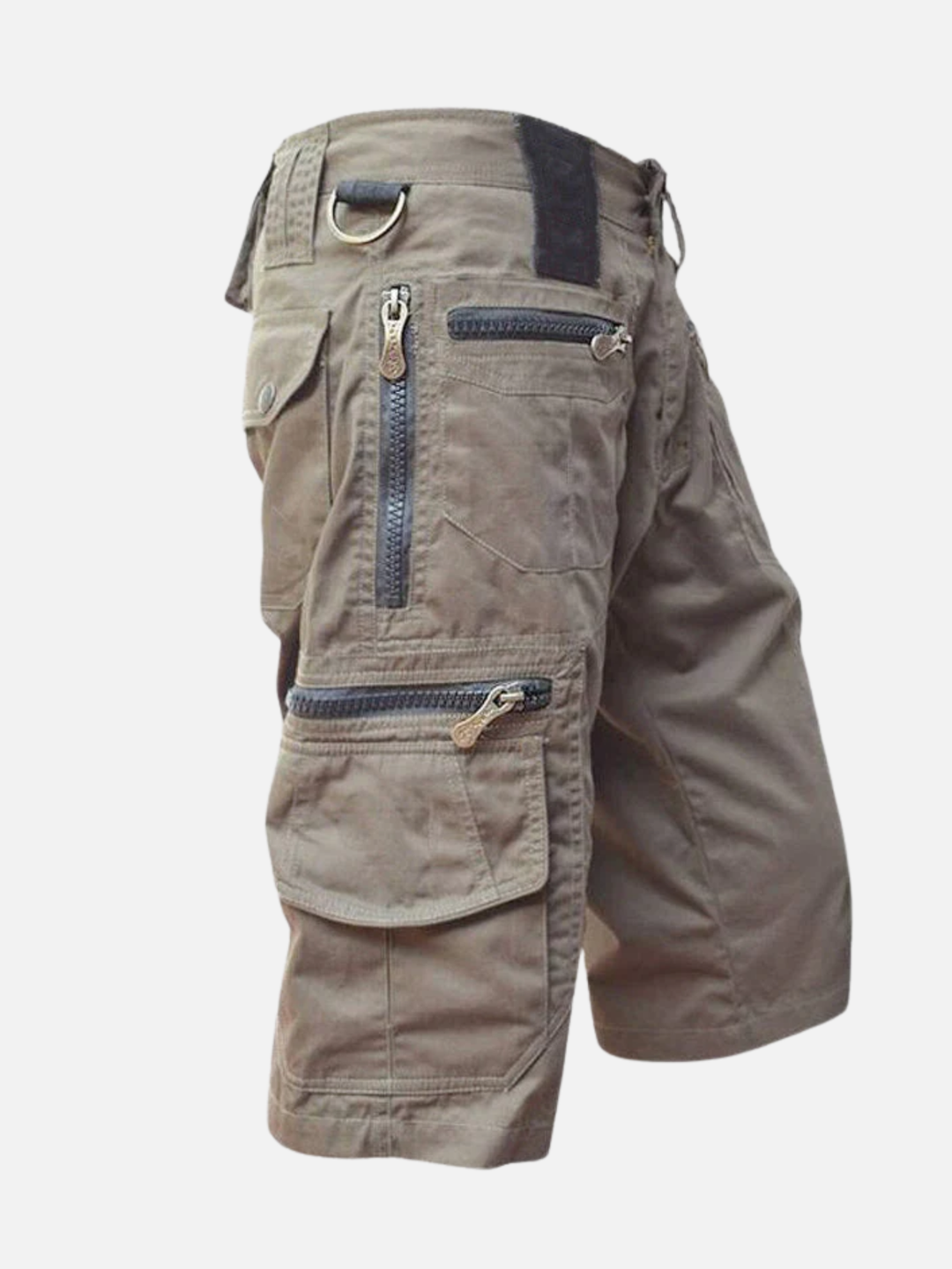 Men’s multifunctional shorts with pockets for everyday wear