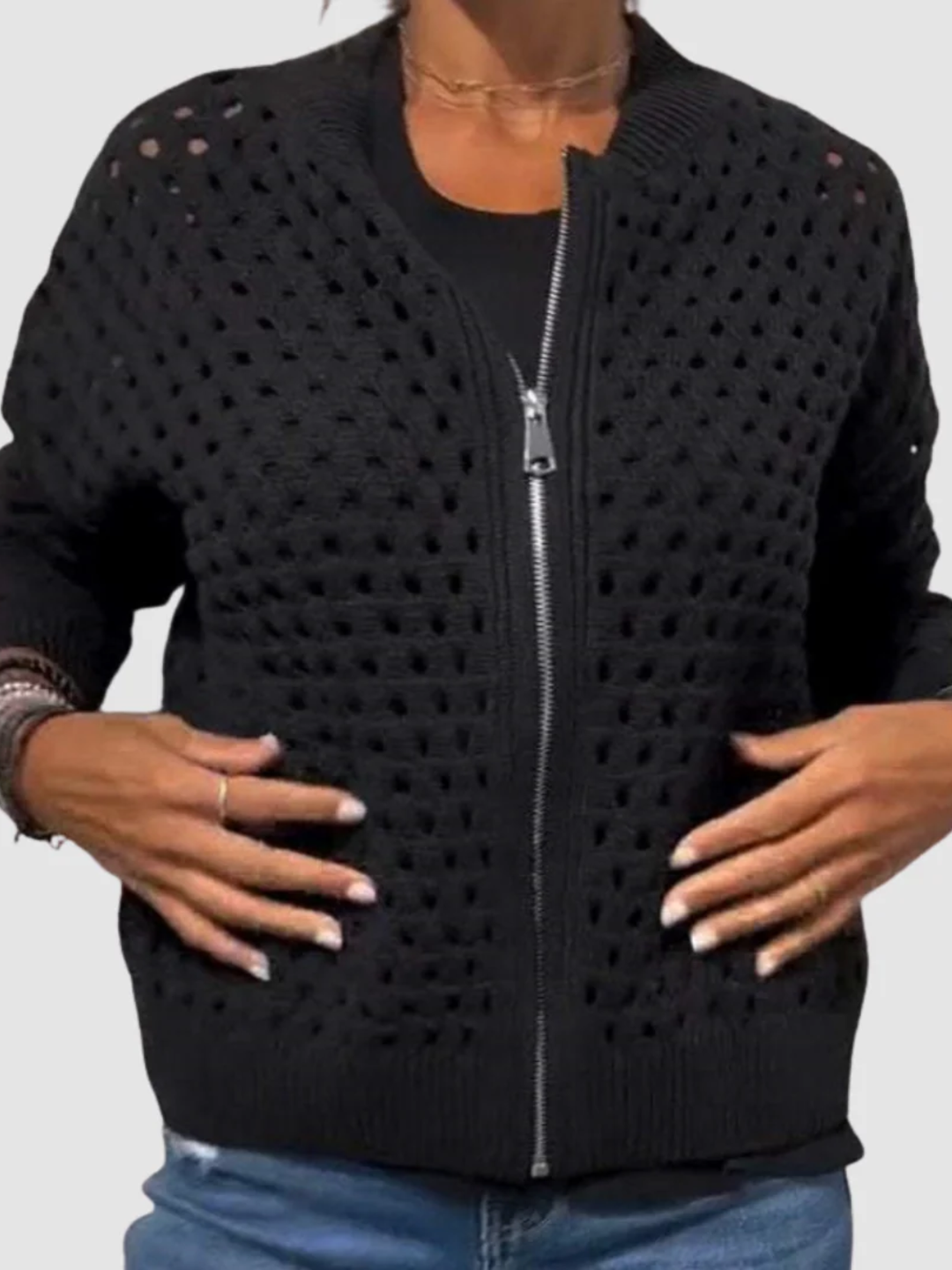 Women's lightweight knit cardigan for layering everyday wear