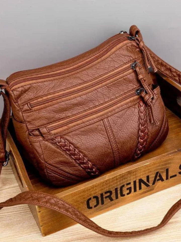 Women’s Shoulder Bag Classic Leather Style for Daily Outfits