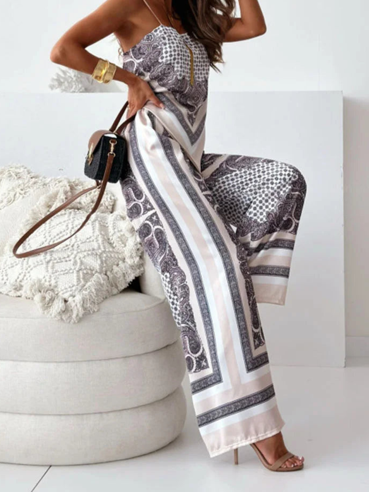 Business Suit Women’s Chic Office Outfit for Work and Events