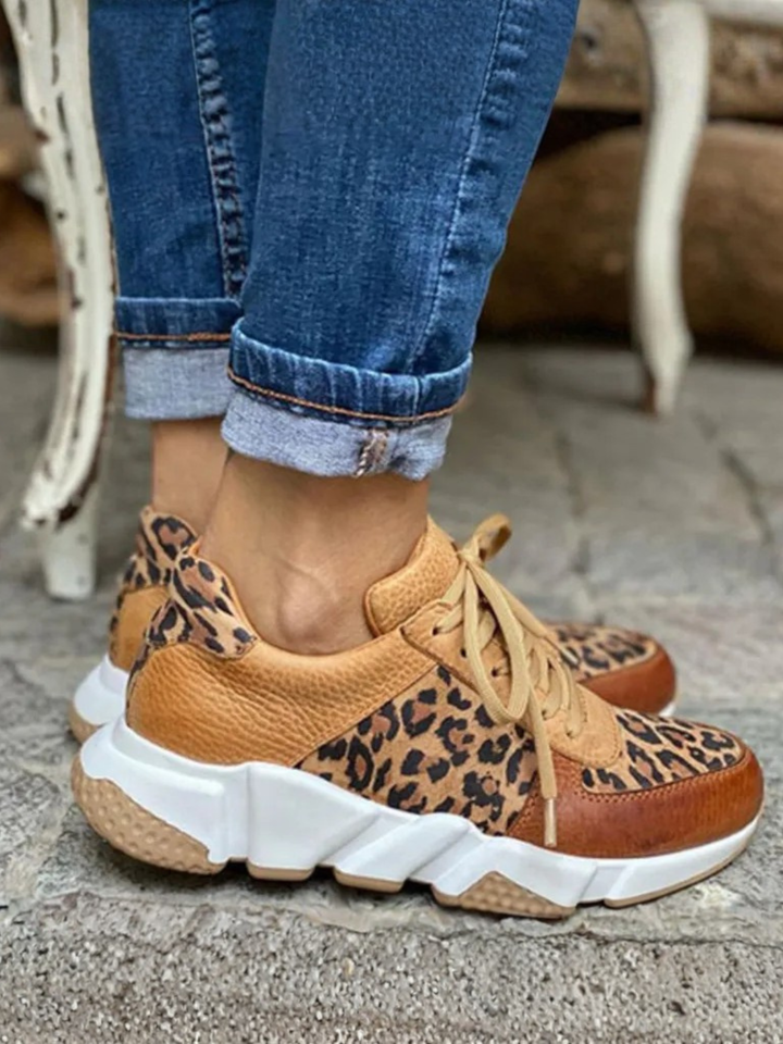 Women's Leopard Sneakers Supportive Walking Comfort Shoes