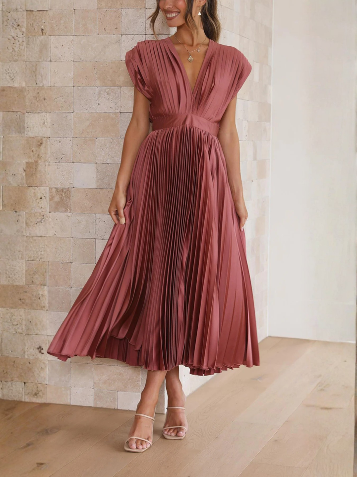 Pleated Maxi Dress Women’s Formal Wedding Guest Outfit