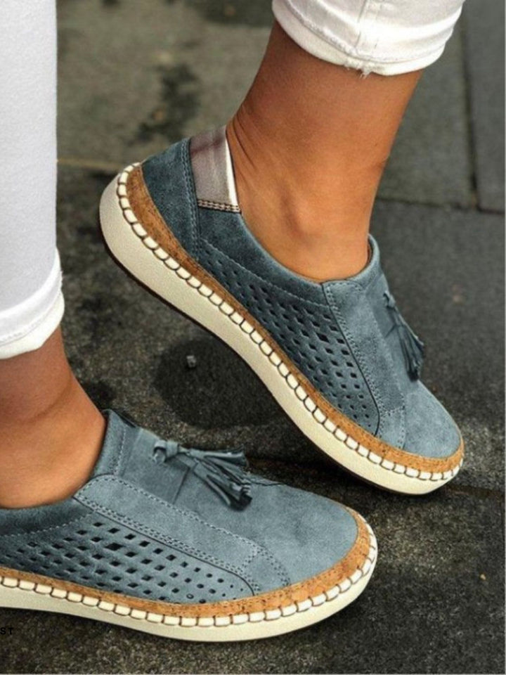 Lightweight Slip-On Shoes for Women Flat Breathable Summer Shoe