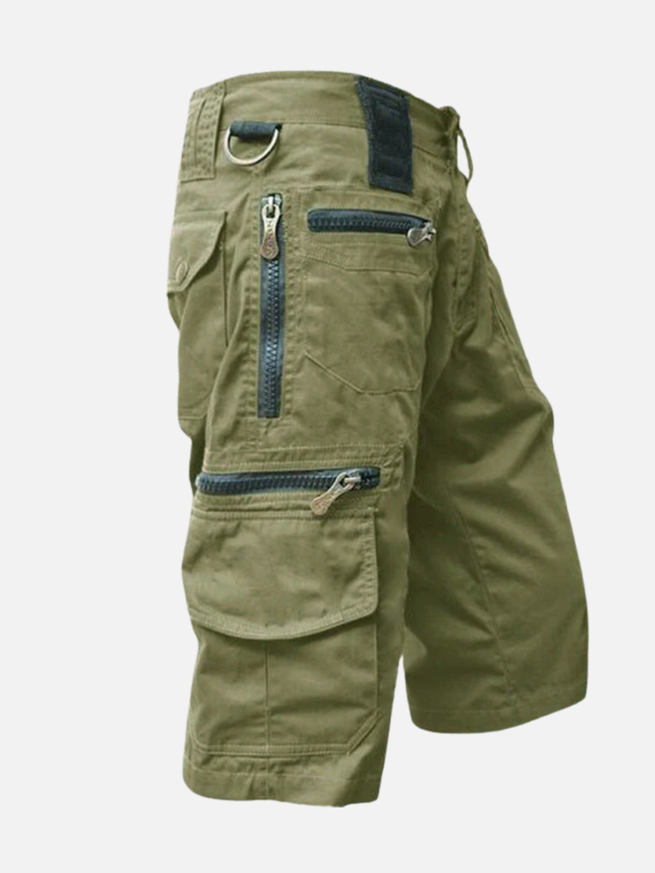 Men’s multifunctional shorts with pockets for everyday wear
