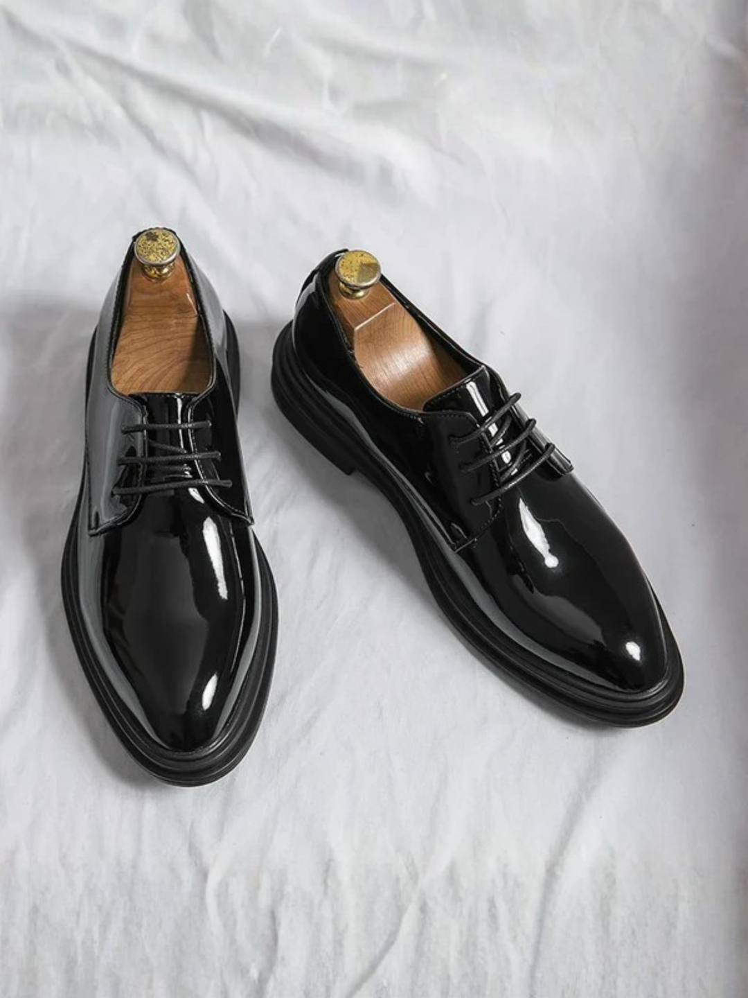 Men's black patent derby dress shoes for weddings and suits