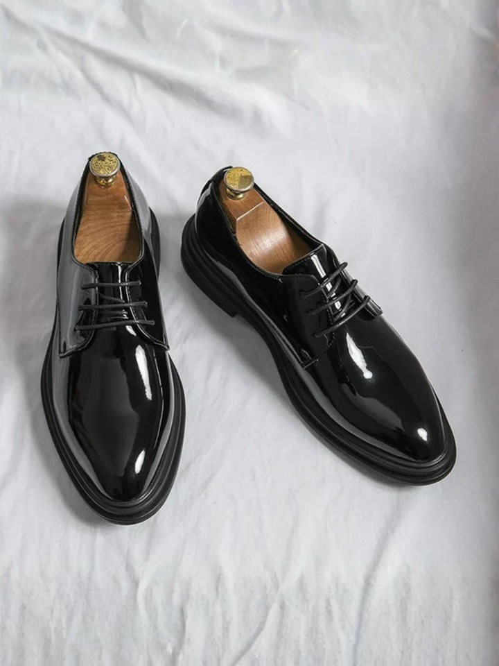 Men's black patent derby dress shoes for weddings and suits