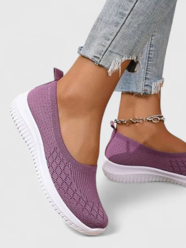 Women’s Slip On Walking Shoes Lightweight Cushion Pain Relief Fit