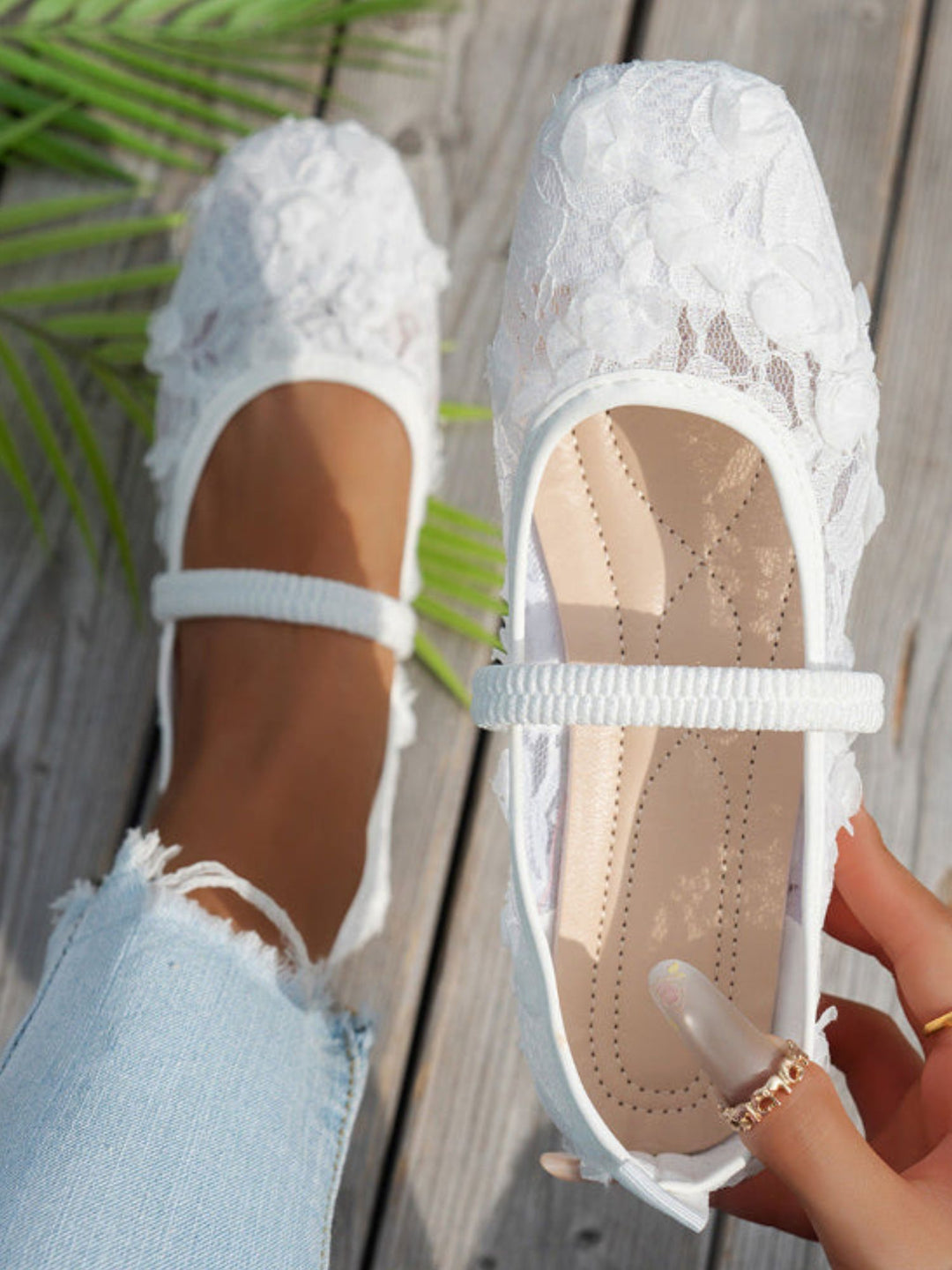 Flats Women’s Supportive Slip-On Shoes for Everyday Use