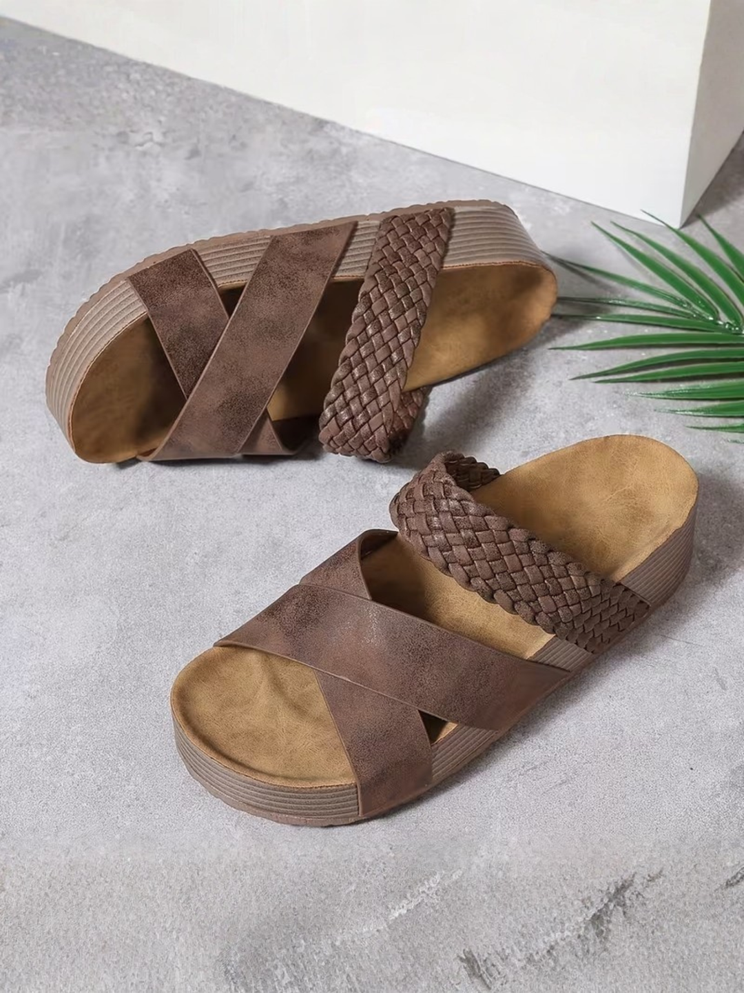 Women’s Comfortable Thick Sole Sandals for Walking Summer