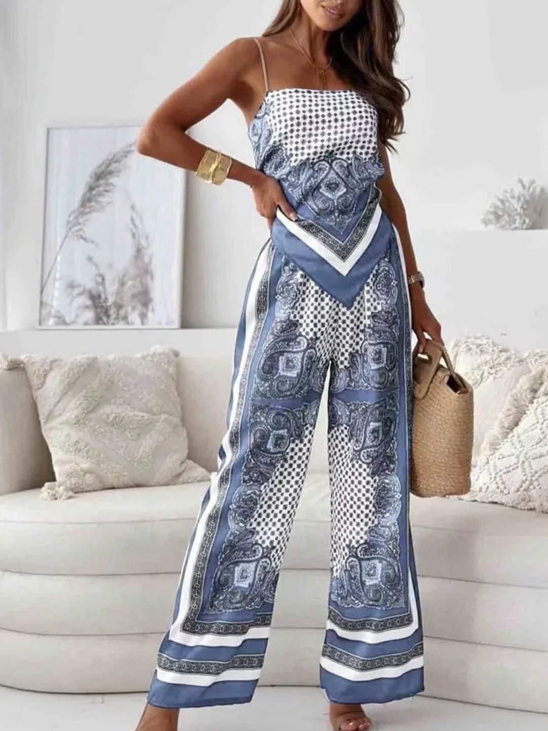 Business Suit Women’s Chic Office Outfit for Work and Events