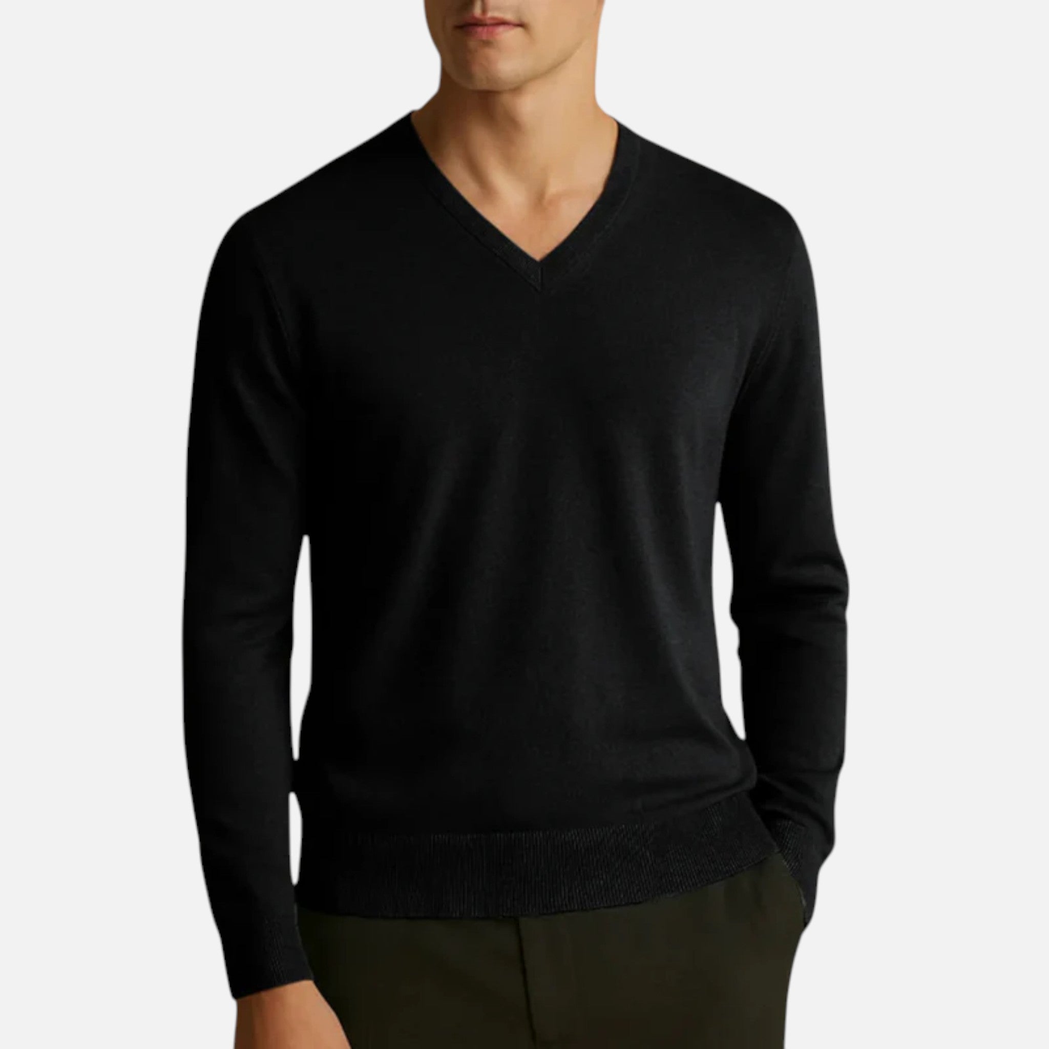 Aurevien | Men’s Classic V-Neck Jumper – Riviera Elegance