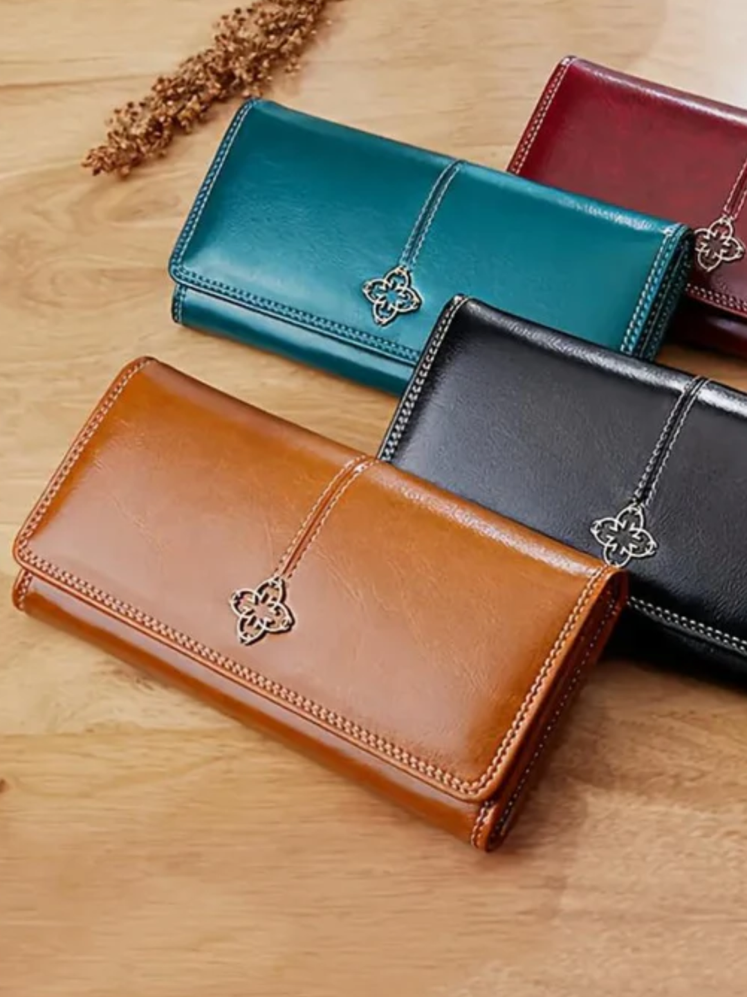 Wallet Women’s Leather Slim Bifold Compact Card Holder