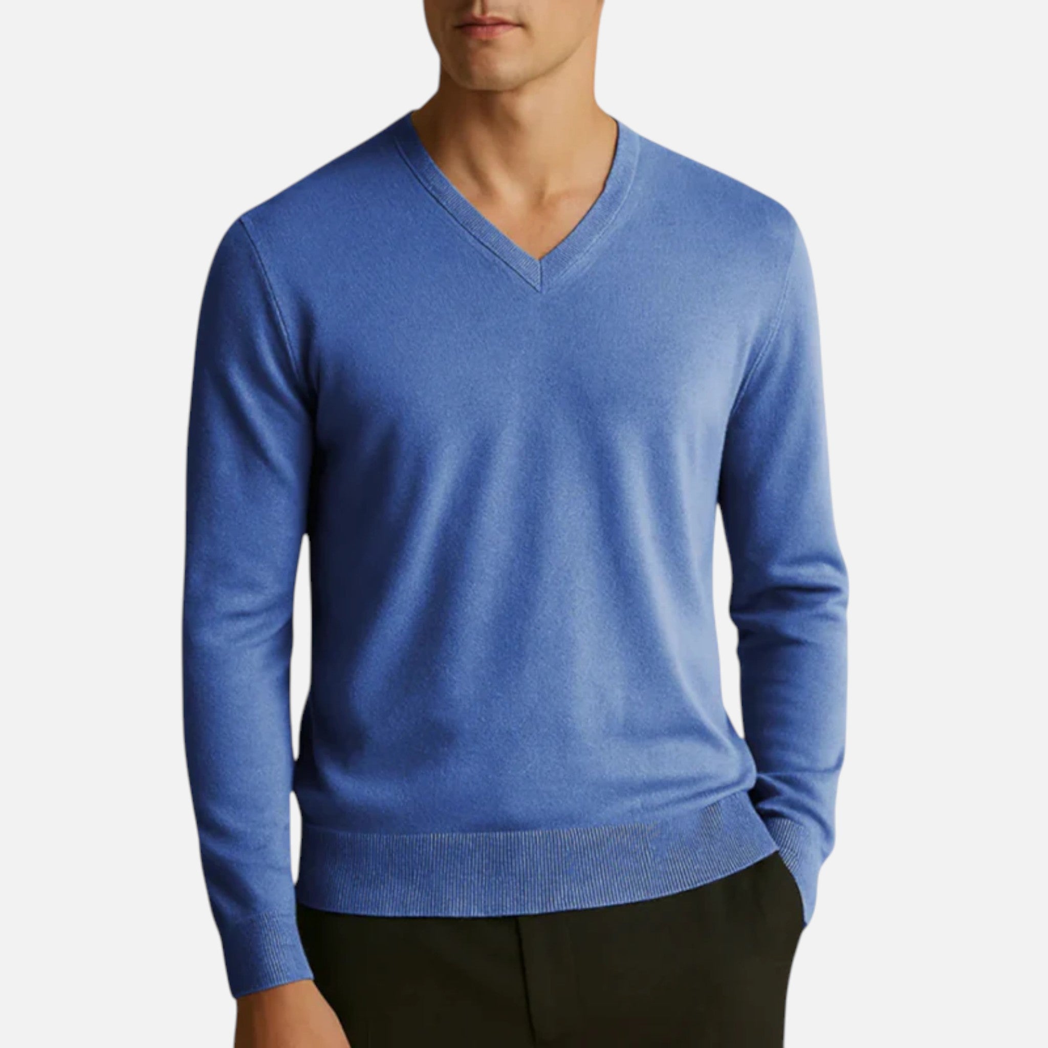 Aurevien | Men’s Classic V-Neck Jumper – Riviera Elegance