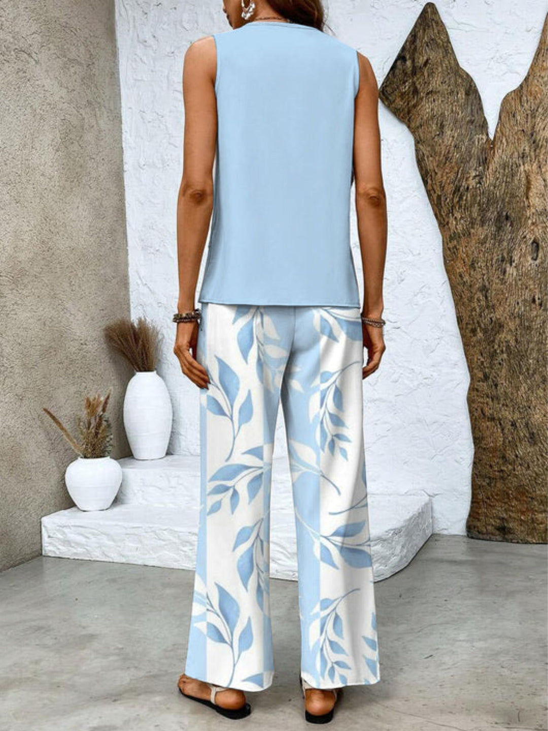 Women’s Summer Outfit Set Lightweight Two Piece Travel Wear