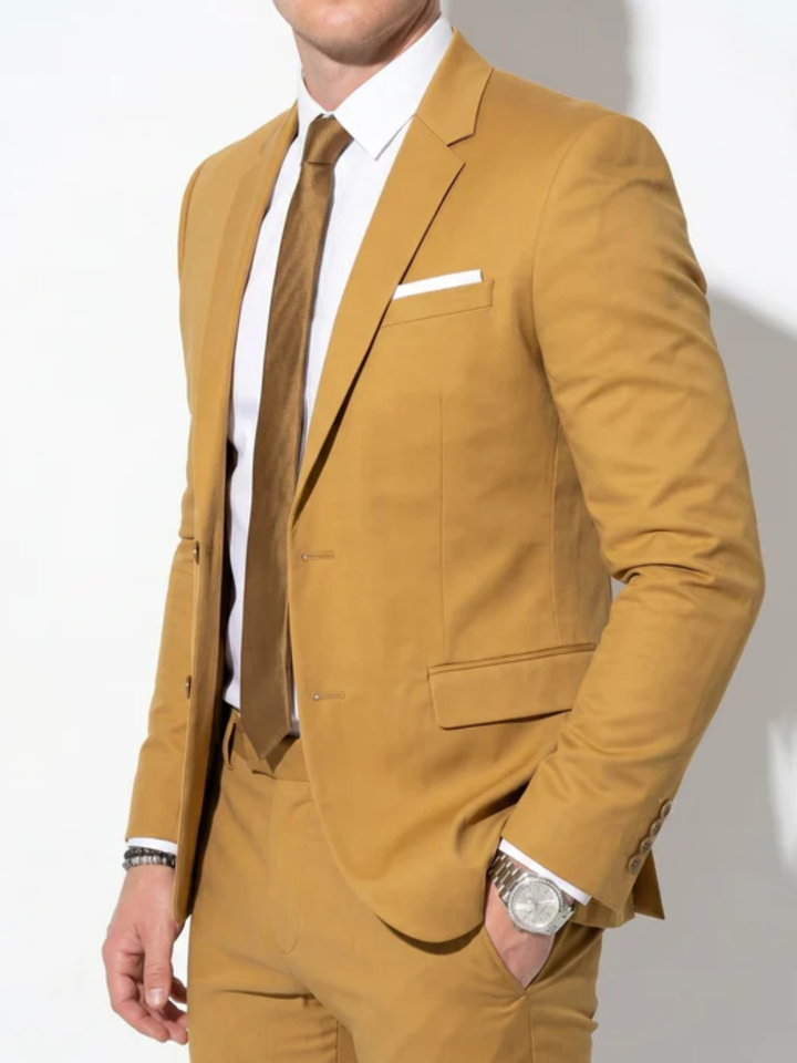 Men's slim fit wedding suit for groom modern tailored fit